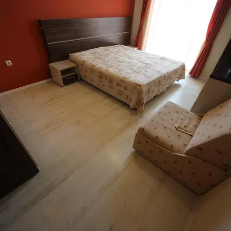 Afrodita 2 - Menada Apartmanhotel Napospart