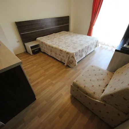 Afrodita 2 - Menada Apartmanhotel Napospart